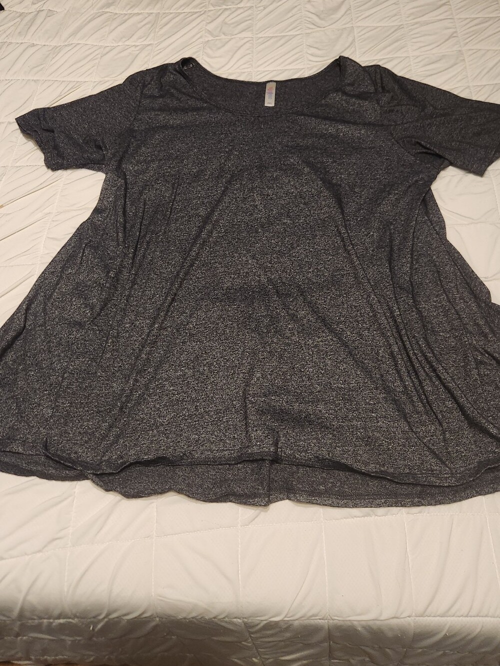 LuLaRoe Short Sleeve Swing Tunic in Charcoal 2XL